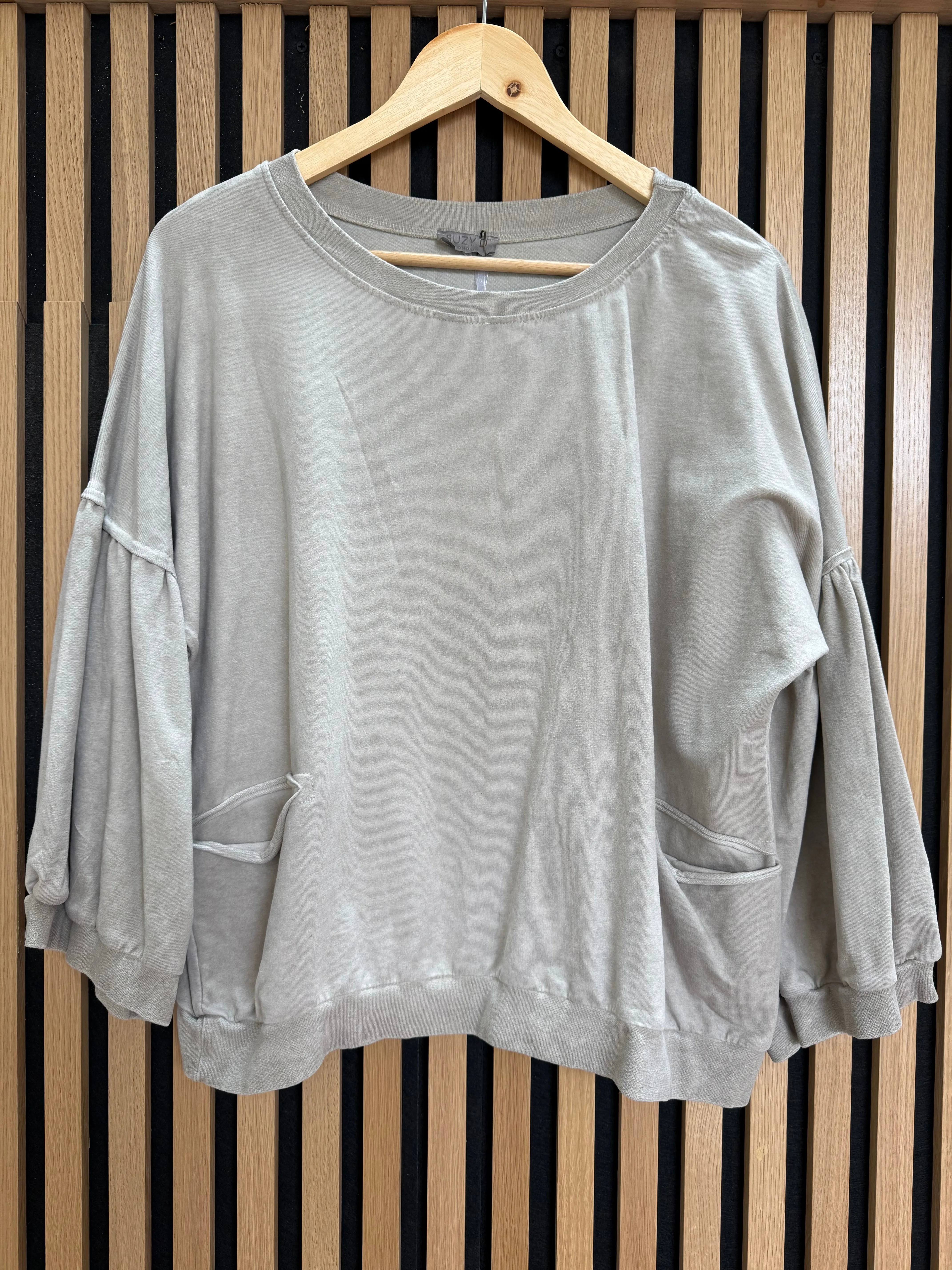 Bea Sweatshirt - Taupe Vintage Wash