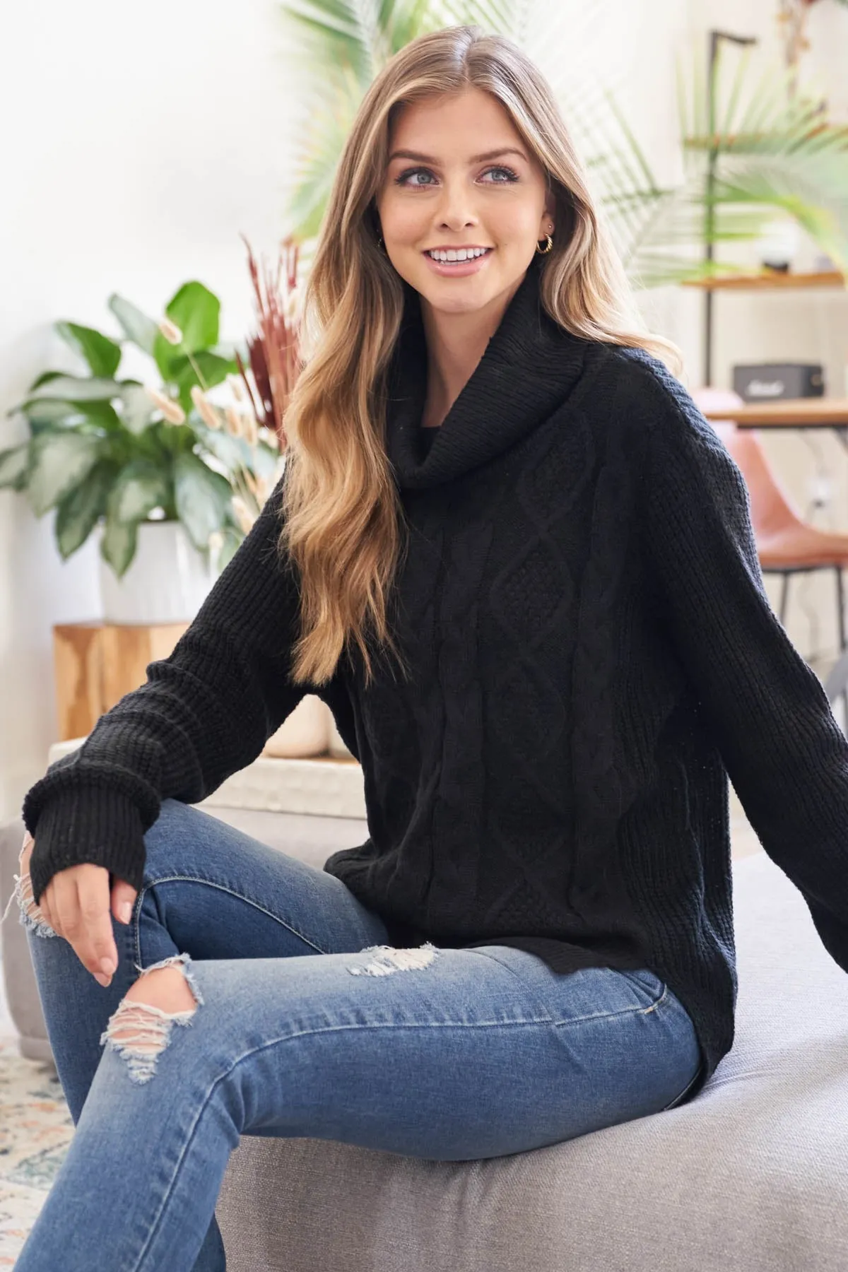 BLACK LONG RAGLAN CUFFED SLEEVE COWL NECK WITH DETAILED FRONT KNIT SWEATER