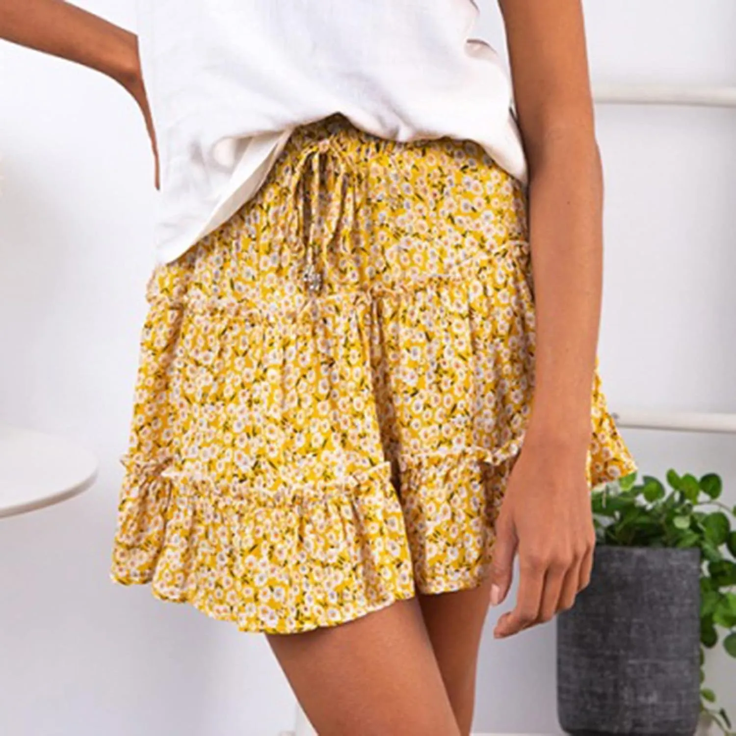Cute Boho Floral Mini Skirt for Women Summer Drawstring High Waisted A-Line Skirts Layered Ruffle Casual Beach Skirt