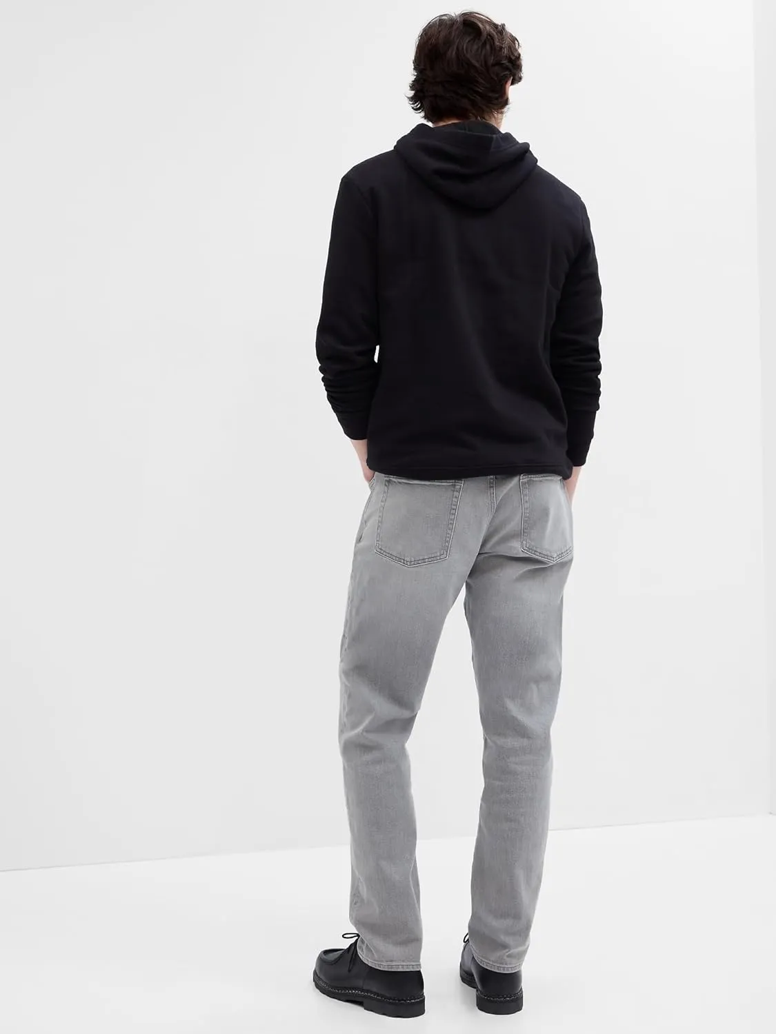 GAP Straight Taper Fit Jeans
