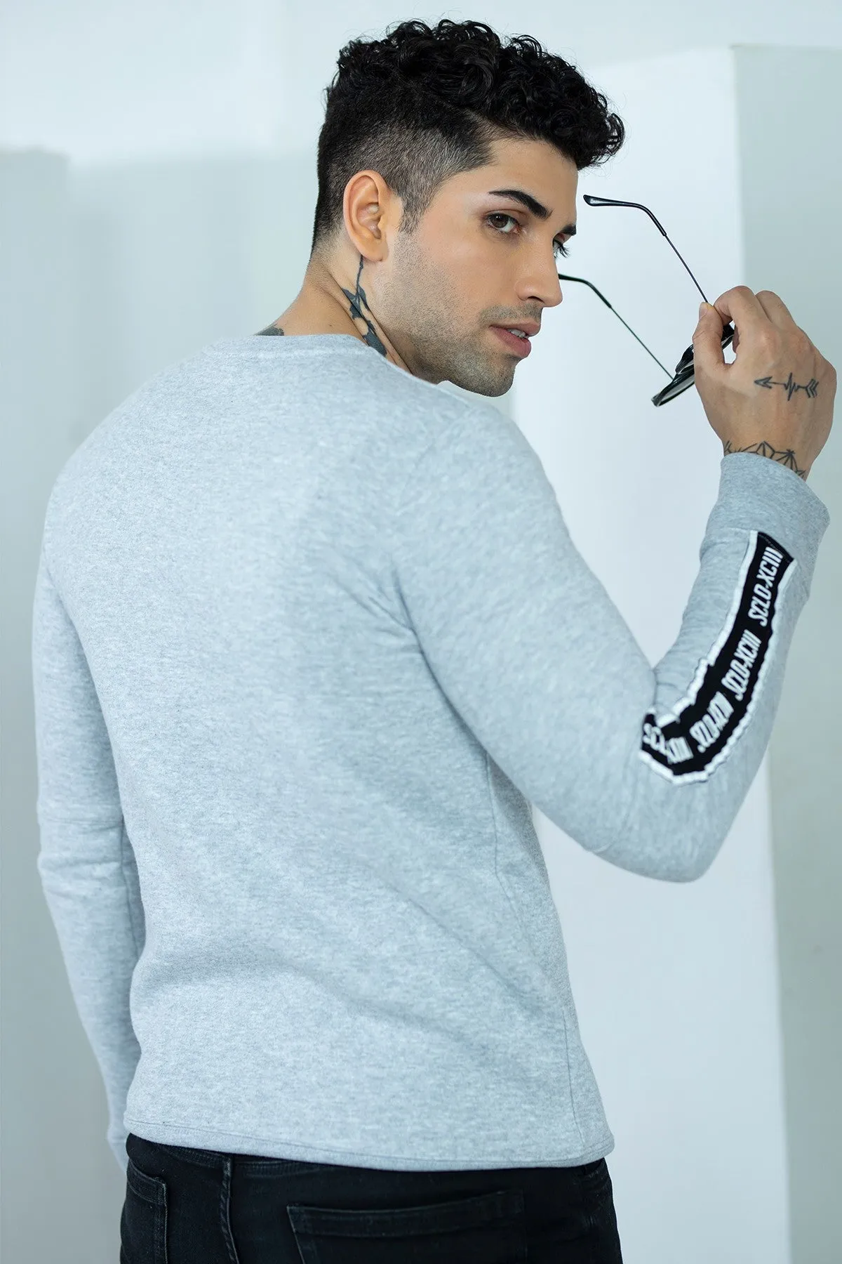 Grey Graphic Sweatshirt - W21 - MSW019R