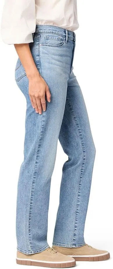 Levi Strauss Signature Gold Women's High-Rise Straight (Standard and Plus)
