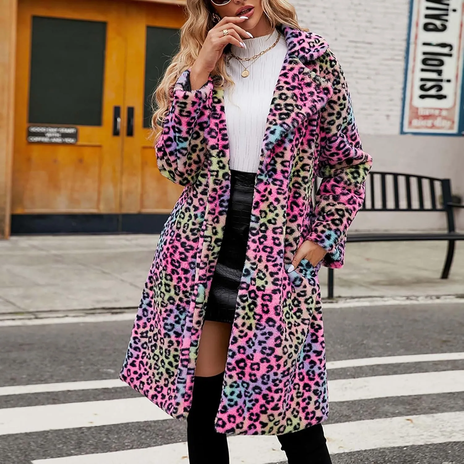 Lmdudan Womens 2024 Winter Faux Fur Coat Leopard Print Fleece Long Jacket Retro Lapel Warm Overcoat Plus Size Trench Coats