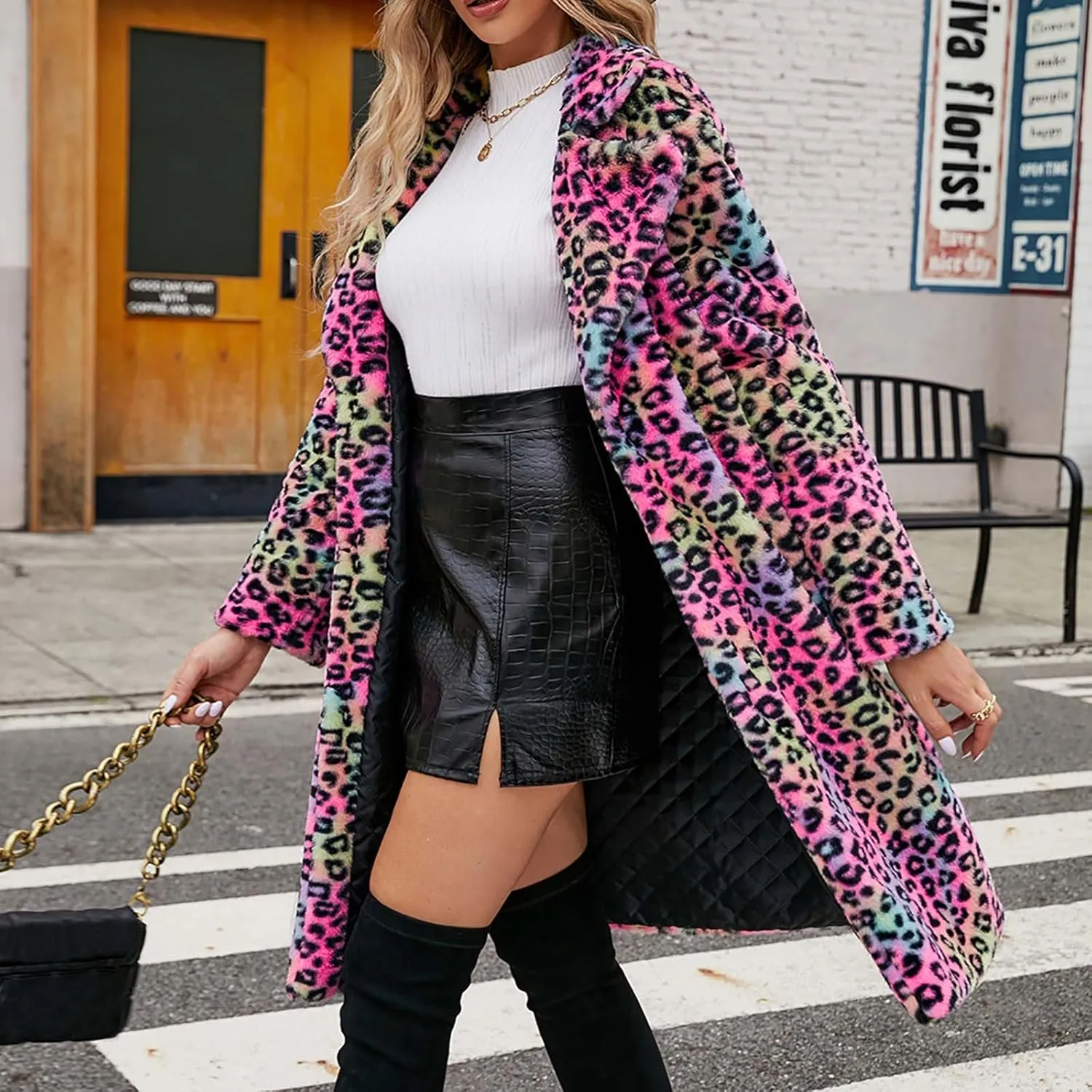 Lmdudan Womens 2024 Winter Faux Fur Coat Leopard Print Fleece Long Jacket Retro Lapel Warm Overcoat Plus Size Trench Coats