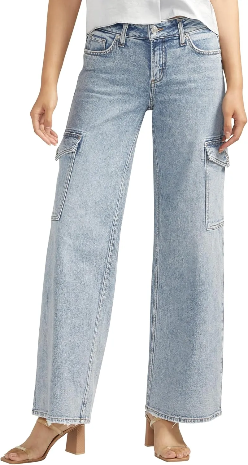 Silver Jeans Co. Women's Suki Mid Rise Curvy Fit Flare Leg Jeans