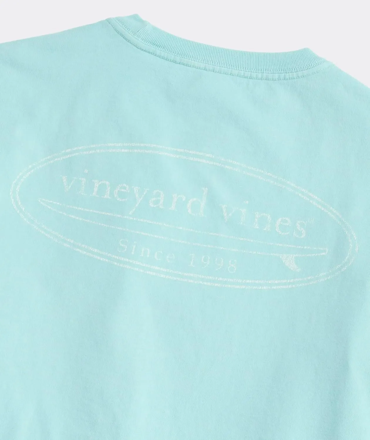 vineyard vines Men's Drift Dye Outlined Surf Logo Short-Sleeve Pocket Tee